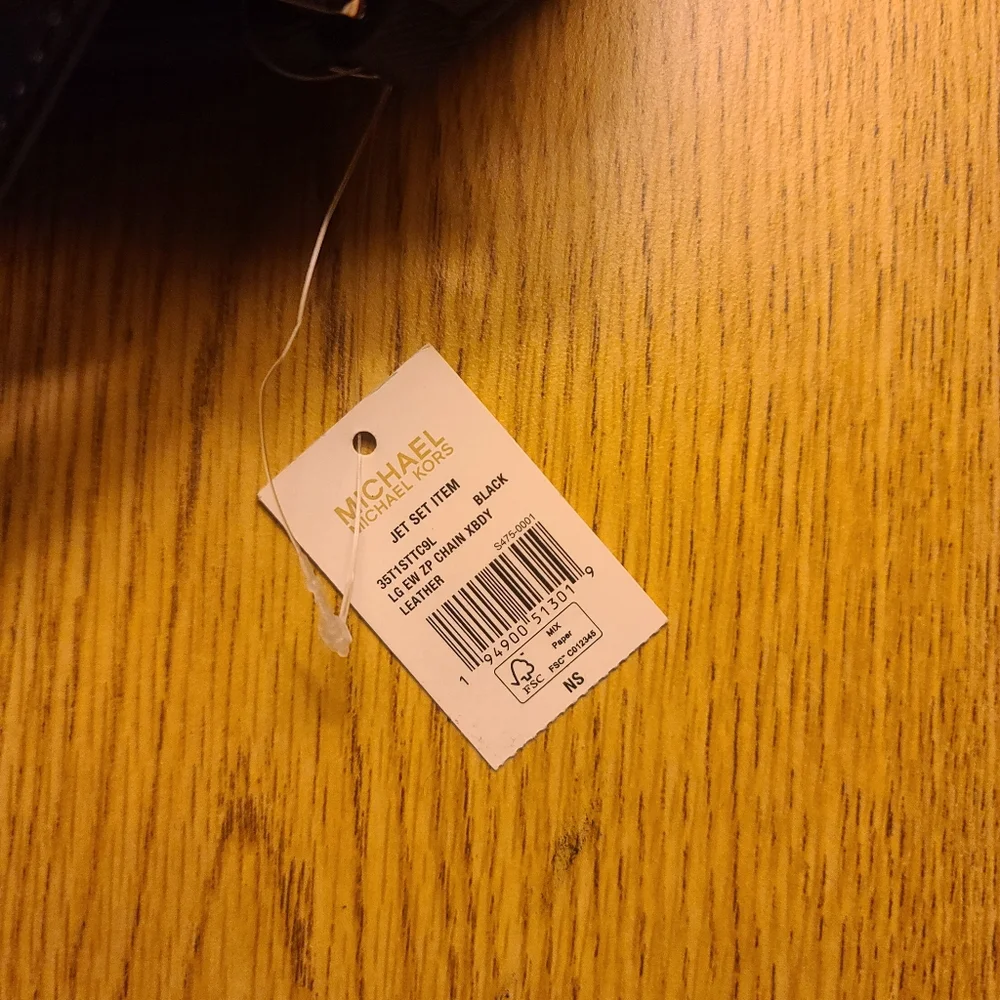 *SOLD* Michael Kors Jet Set Large Saffiano Leather Crossbody Bag Jet Black Set - Picture 7 of 12